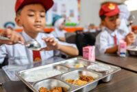 Ilustrasi Program Makan Bergizi Gratis di sekolah dasar (foto: tempo.co) 
