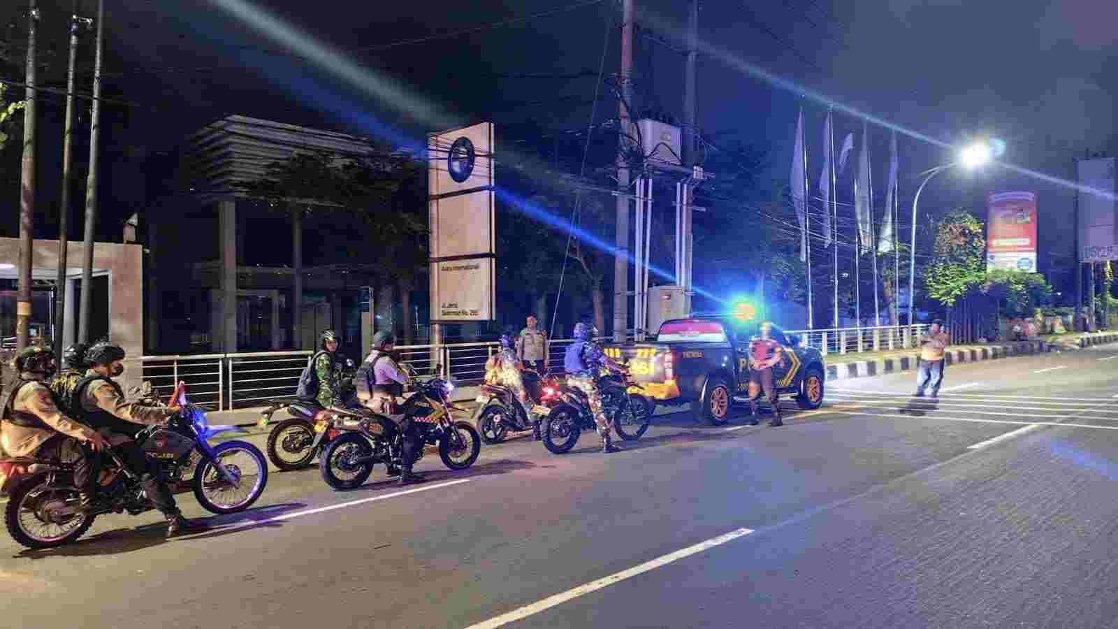 Patroli Skala Besar, Polisi-TNI Sapu Bersih Geng Anarkis di Semarang
