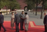 Presiden Prabowo Hadiri Parade Militer China, Disambut Presiden China Xi Jinping (Tangkapan Layar YouTube AP/ detikcom)

