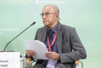 Wali Nanggroe Aceh, Malik Mahmud Al-Haythar, saat menjadi pembicara utama dalam sesi bertajuk 