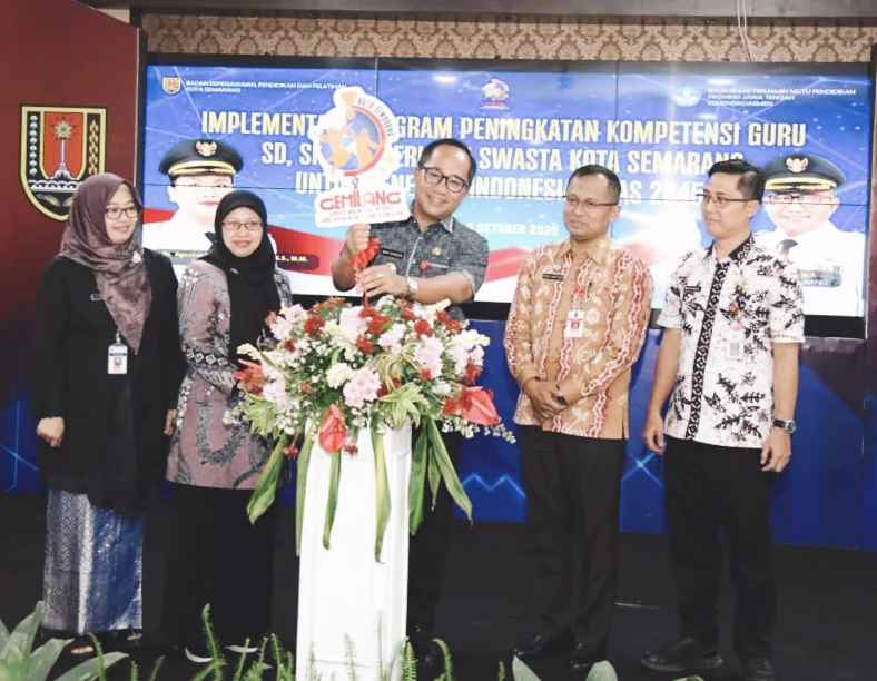 Auto Simpatik: Inovasi Kepegawaian Kota Semarang, Cukup Satu Klik Semua Beres!