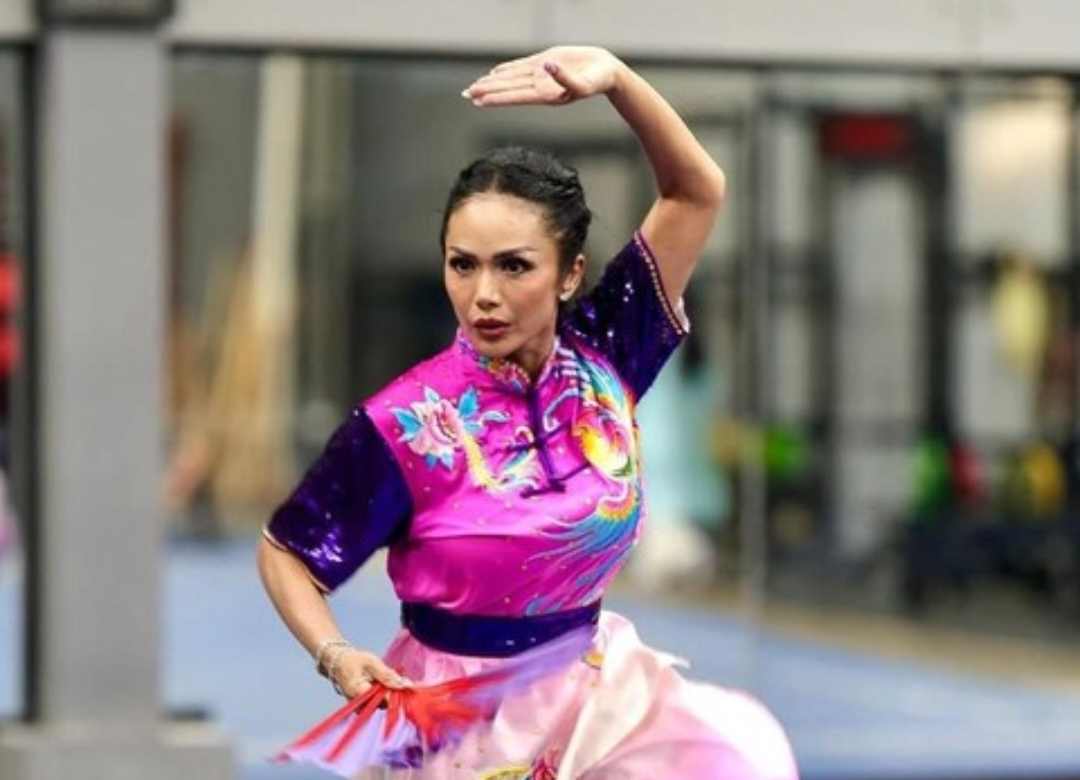 Dari Panggung ke Arena! Kris Dayanti Raih Medali Perak di Kejuaraan Kungfu Dunia!