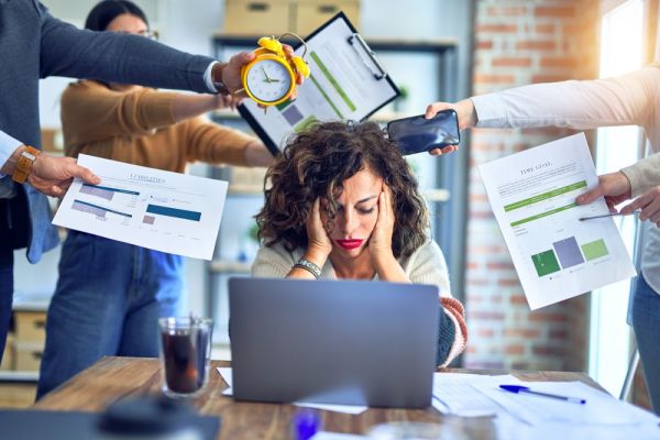 Lawan Burnout! Inspirasi Meditasi dari Google, Nike, dan Kearifan Nusantara