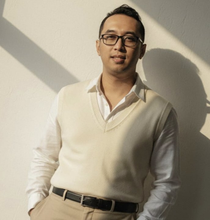 Mada Rilis Single Religi Perdana “Di Antara Menara Nabawi”