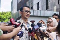 Juru Bicara KPK, Budi Prasetyo di kompleks Gedung Merah Putih KPK, Jakarta, Jumat (27/11/2025)/ Bisnis-Anshary Madya Sukma

