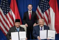 Presiden RI Prabowo Subianto dan Presiden Amerika Serikat (AS) Donald Trump resmi meneken perjanjian dagang. (Biro Pers Sekretariat Presiden)