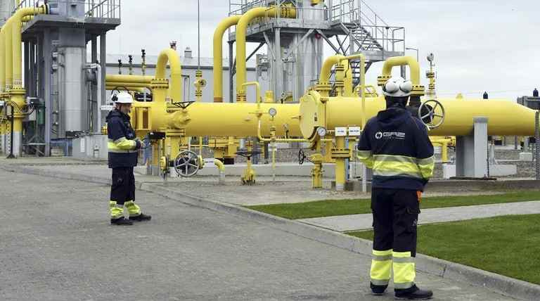 Putin Kaji Opsi Tinggalkan Pasar Gas Eropa, Harga Energi Melonjak di Tengah Konflik Timur Tengah