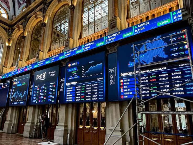 Wall Street & Dolar AS: Mesin Uang Global yang Bikin Dunia Ikut Irama Amerika