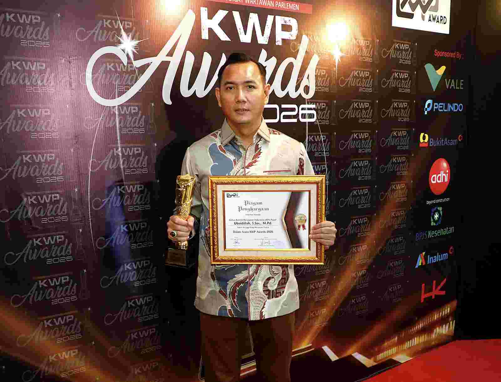Keren! Gus Ubaid Sabet Gelar Tokoh Etika Penyiaran di Ajang Bergengsi KWP Award 2026
