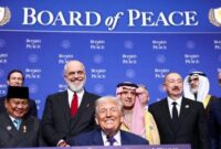 Board of Peace (BOP) alias Dewan Perdamaian bentukan Presiden Amerika Serikat Donald Trump mulai jadi sorotan tajam. (Gambar: REUTERS/ CNN Indonesia) 