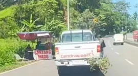 Mobil Program KDKMP Mogok di Salatiga viral di media sosial. (Foto: Tangkapan Layar akun instagram @d10n_w4hyu)
