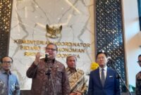 Menteri Koordinator Bidang Perekonomian Airlangga Hartarto seusai menghadiri acara KADIN Diplomatic Economic Breakfast di Graha Sawala, Kemenko Perekonomian, Jakarta Pusat, 10 Juli 2026. Tempo/Mutia Yuantisya