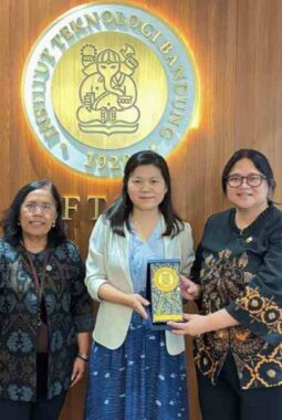 Mengapa Profesor China Kunjungi Fakultas Teknik ITB?