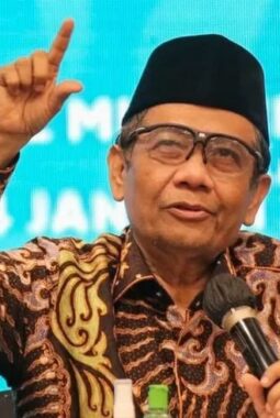 Mahfud MD Soroti Kasus Febrie: Jangan Sampai Penegakan Hukum Jadi Ajang Kompromi Politik
