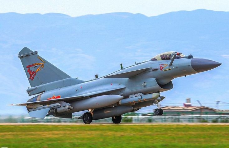 Pesawat tempur buatan China, Chengdu J-10CE. (Gambar: Pinterest) 
