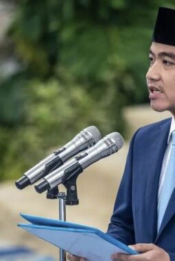 Temuan MK: Gibran Tak Punya Ijazah SMA