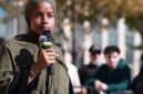 Soumaya Sarré, penggerak demo pelajar di Paris. (Foto: AFP/ CNN Indonesia) 